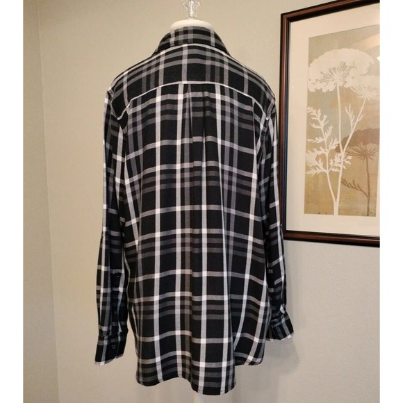 Woolrich Wmns Size XXL Plaid Flannel Shirt Long/Roll Tab Sleeve Black White - Picture 2 of 10
